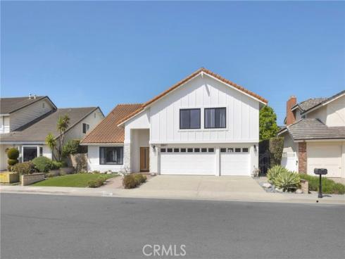 8841  Seaspray Drive  , Huntington Beach, CA