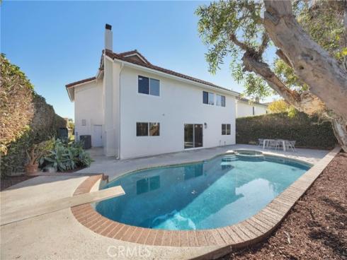 8841  Seaspray Drive  , Huntington Beach, CA