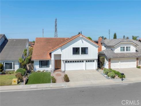8841  Seaspray Drive  , Huntington Beach, CA