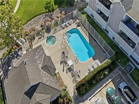 7814  Orchid  , Huntington Beach, CA
