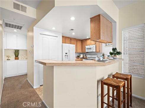 4581  Warner  202  Avenue, Huntington Beach, CA