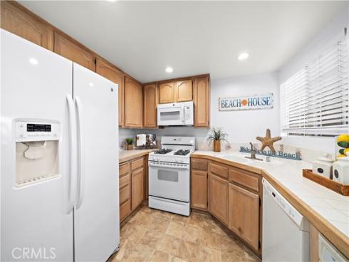 4581  Warner  202  Avenue, Huntington Beach, CA