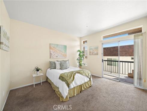 4581  Warner  202  Avenue, Huntington Beach, CA