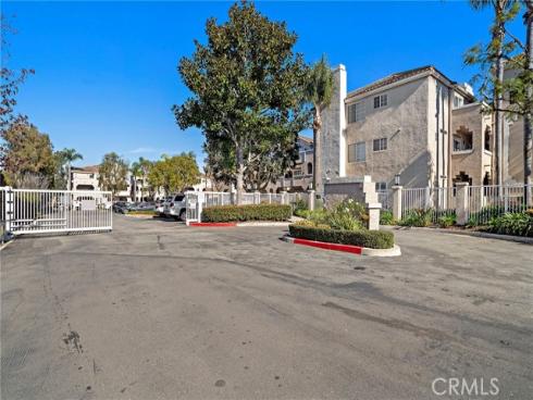 4581  Warner  202  Avenue, Huntington Beach, CA