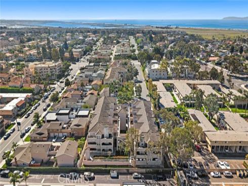 4581  Warner  202  Avenue, Huntington Beach, CA