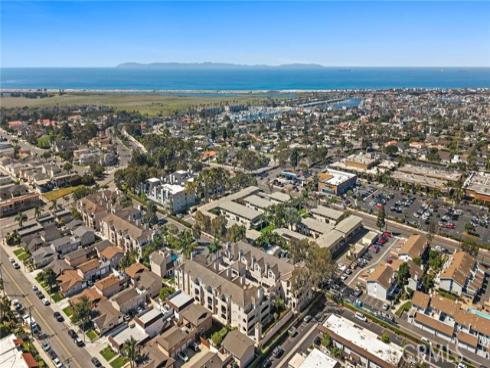 4581  Warner  202  Avenue, Huntington Beach, CA