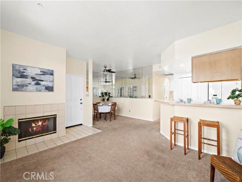 4581  Warner  202  Avenue, Huntington Beach, CA