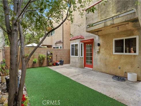 121  Alabama  , Huntington Beach, CA