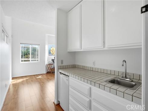 121  Alabama  , Huntington Beach, CA