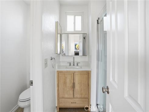 121  Alabama  , Huntington Beach, CA