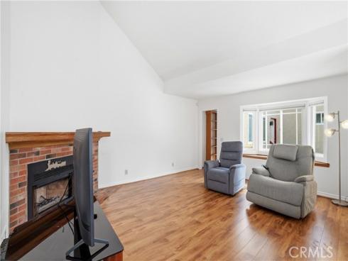 121  Alabama  , Huntington Beach, CA