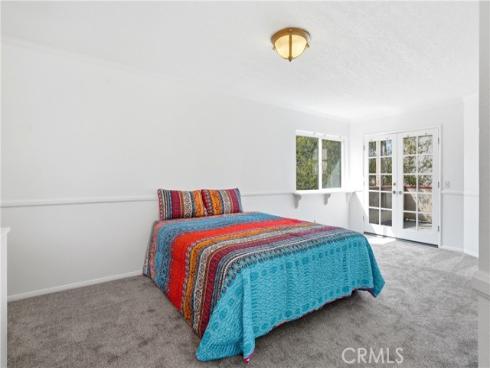 121  Alabama  , Huntington Beach, CA