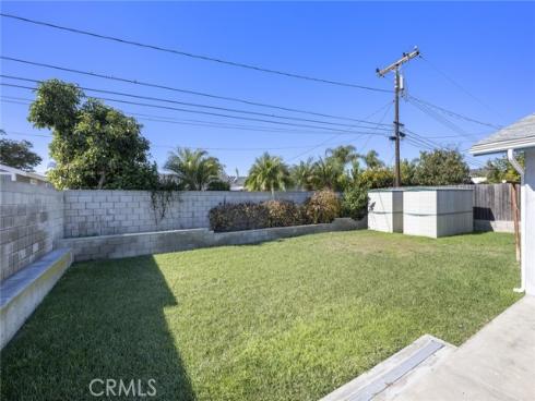 19111  Carp   Circle, Huntington Beach, CA