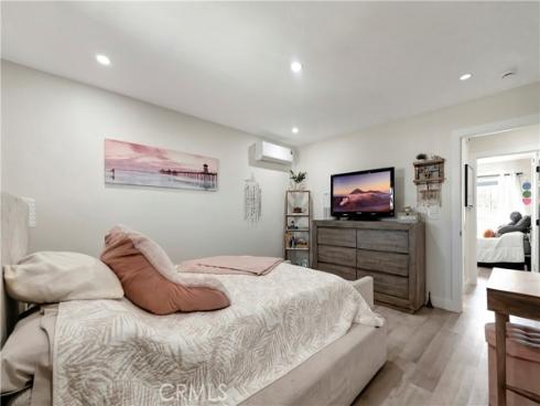 2603  Delaware  A  Street, Huntington Beach, CA