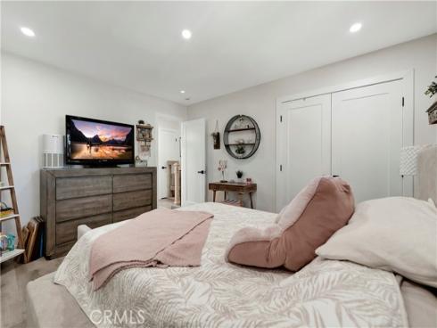 2603  Delaware  A  Street, Huntington Beach, CA