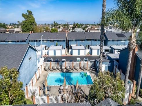 2603  Delaware  A  Street, Huntington Beach, CA