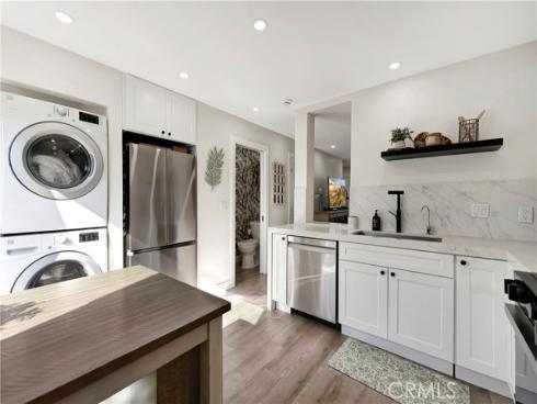 2603  Delaware  A  Street, Huntington Beach, CA