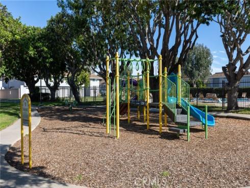 9538 Bickley Dr 2 , Huntington Beach, CA