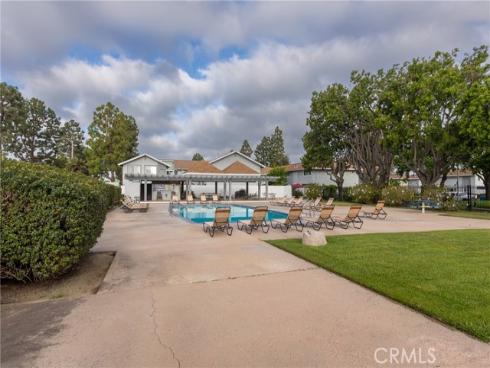 9538  Bickley Dr  2 , Huntington Beach, CA