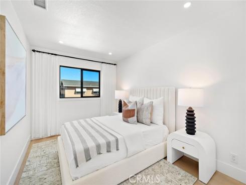 17372  Forbes  , Huntington Beach, CA