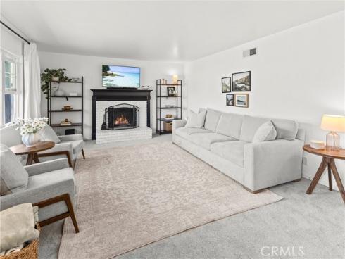 17102  Kampen   Lane, Huntington Beach, CA