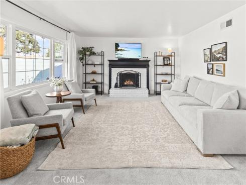 17102  Kampen   Lane, Huntington Beach, CA