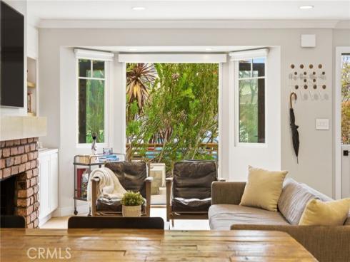 220 Detroit Avenue, Huntington Beach, CA