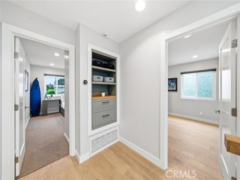 220 Detroit Avenue, Huntington Beach, CA