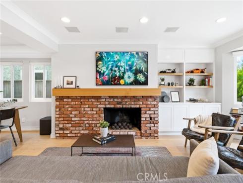 220 Detroit Avenue, Huntington Beach, CA