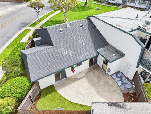 20230  Peach Lane  , Huntington Beach, CA