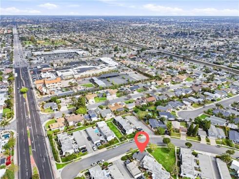 20230  Peach Lane  , Huntington Beach, CA