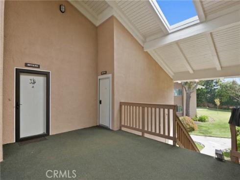 8877  Lauderdale  213G  Court, Huntington Beach, CA