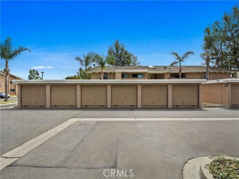 8877  Lauderdale  213G  Court, Huntington Beach, CA