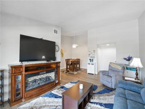 8877  Lauderdale  213G  Court, Huntington Beach, CA