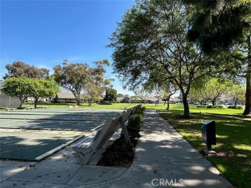 8877  Lauderdale  213G  Court, Huntington Beach, CA