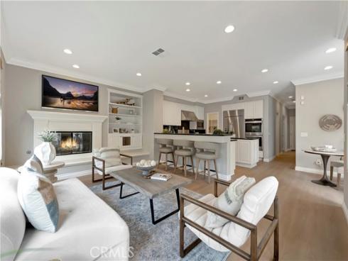 19140  Chandon   Lane, Huntington Beach, CA