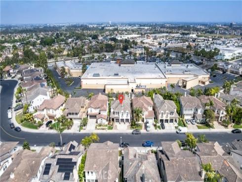 19140  Chandon   Lane, Huntington Beach, CA