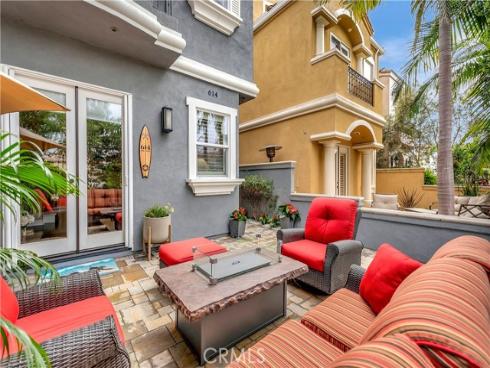 614  16th   Street, Huntington Beach, CA
