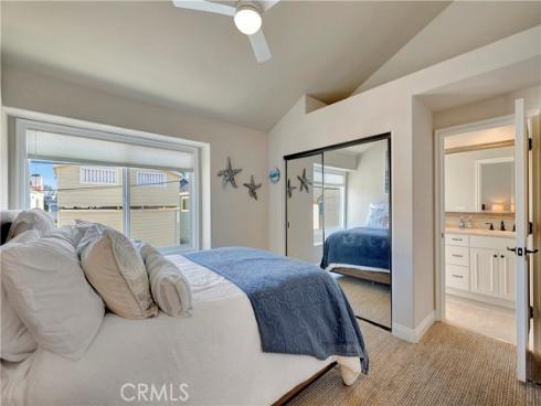 614  16th   Street, Huntington Beach, CA