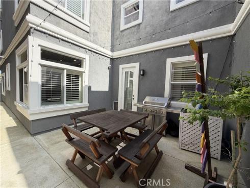 614  16th   Street, Huntington Beach, CA