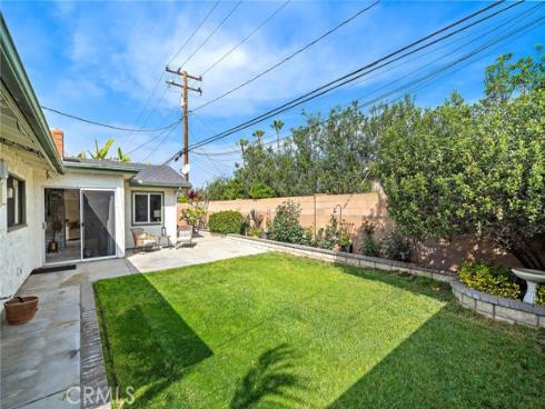 8191  Taylor   Drive, Huntington Beach, CA