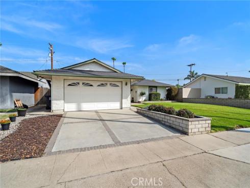 8191  Taylor   Drive, Huntington Beach, CA