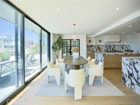 16861  Edgewater  , Huntington Beach, CA