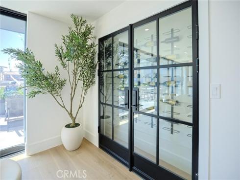 16861  Edgewater  , Huntington Beach, CA