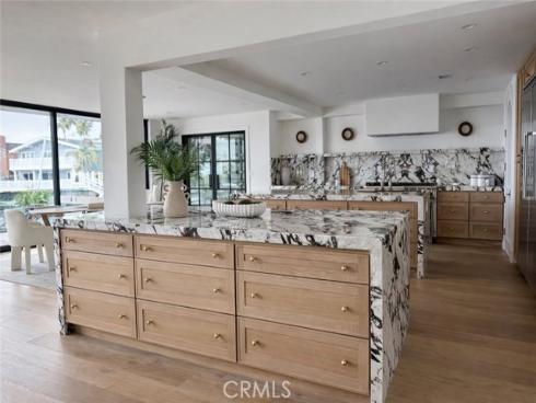 16861  Edgewater  , Huntington Beach, CA