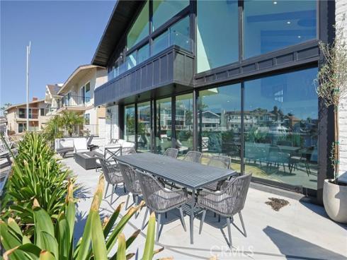 16861  Edgewater  , Huntington Beach, CA