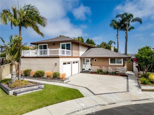 6561  Sabbicas   Circle, Huntington Beach, CA