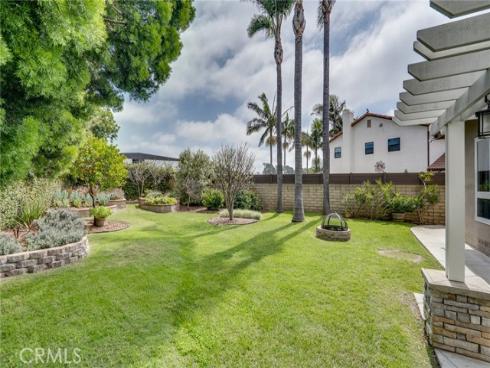 6561  Sabbicas   Circle, Huntington Beach, CA