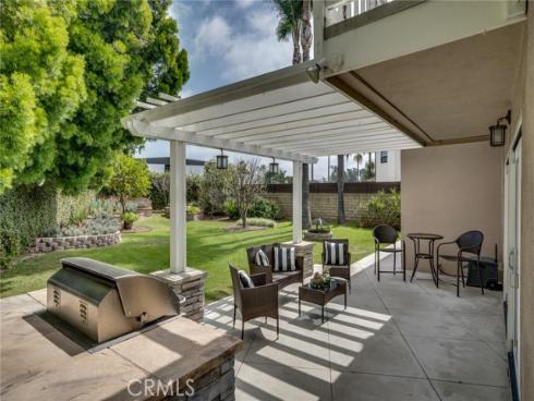 6561  Sabbicas   Circle, Huntington Beach, CA