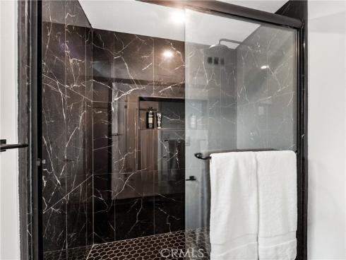 20692  Kelvin  , Huntington Beach, CA